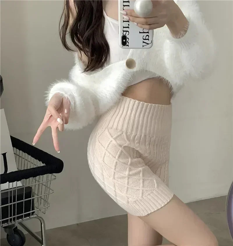 Womens knitted warm and safe short autumn winter tight bottom shorts soft waist hip lifting anti 250506Z