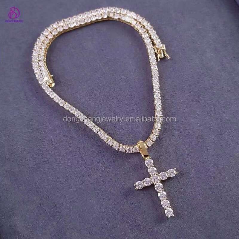 High quality competitive silica cross pendant chilled round brilliant