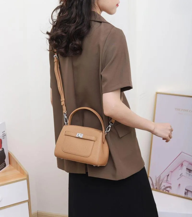 Niche Design French Women's Faux Leather Crossbody Bag, Summer 2025, Small Handbag New Free Delivery Designer Bag
