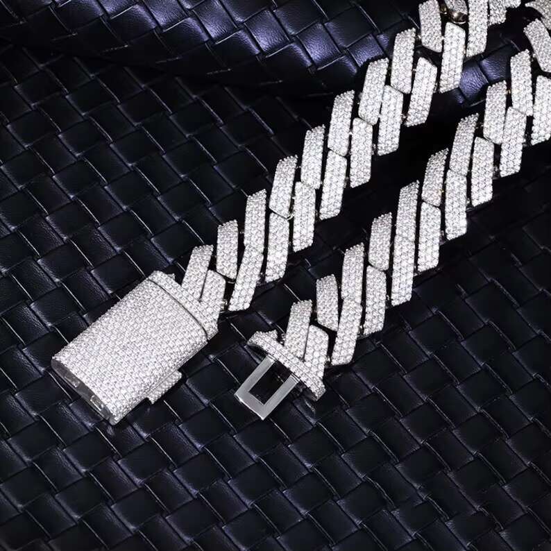 Hiphop necklace, 20mm pure sier, 3 rows chilled VVS silica Cuban chain