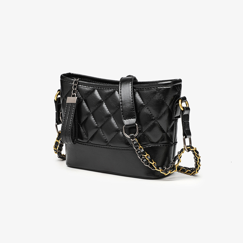 Luxury Brand Designer Bag Baobao 2020 New Internet Celebrity Xiaoxiang Fengliu Langbao Korean Version Versatile One Shoulder Crossbody Lingge Chain Wo