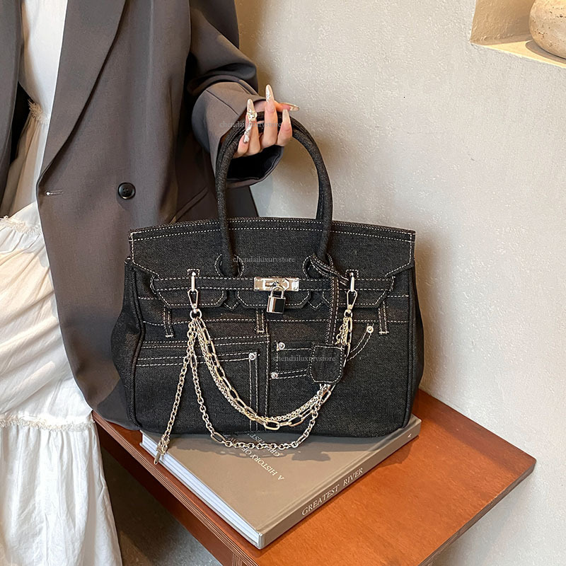 Designer Fashion Kelly Bag Large Capacity Denim Women's Single Shoulder Crossbody Bag Clear Thread Fake Pocket Metal Lock Handbag Workplace Women