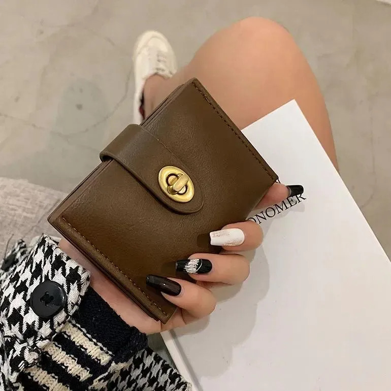 Free Shipping Wallets Women's Short Wallet Black Brown Minimalist Versatile Compact Card Bags Coin Purse Money Designer Bag Luxury Bag Tote Bag