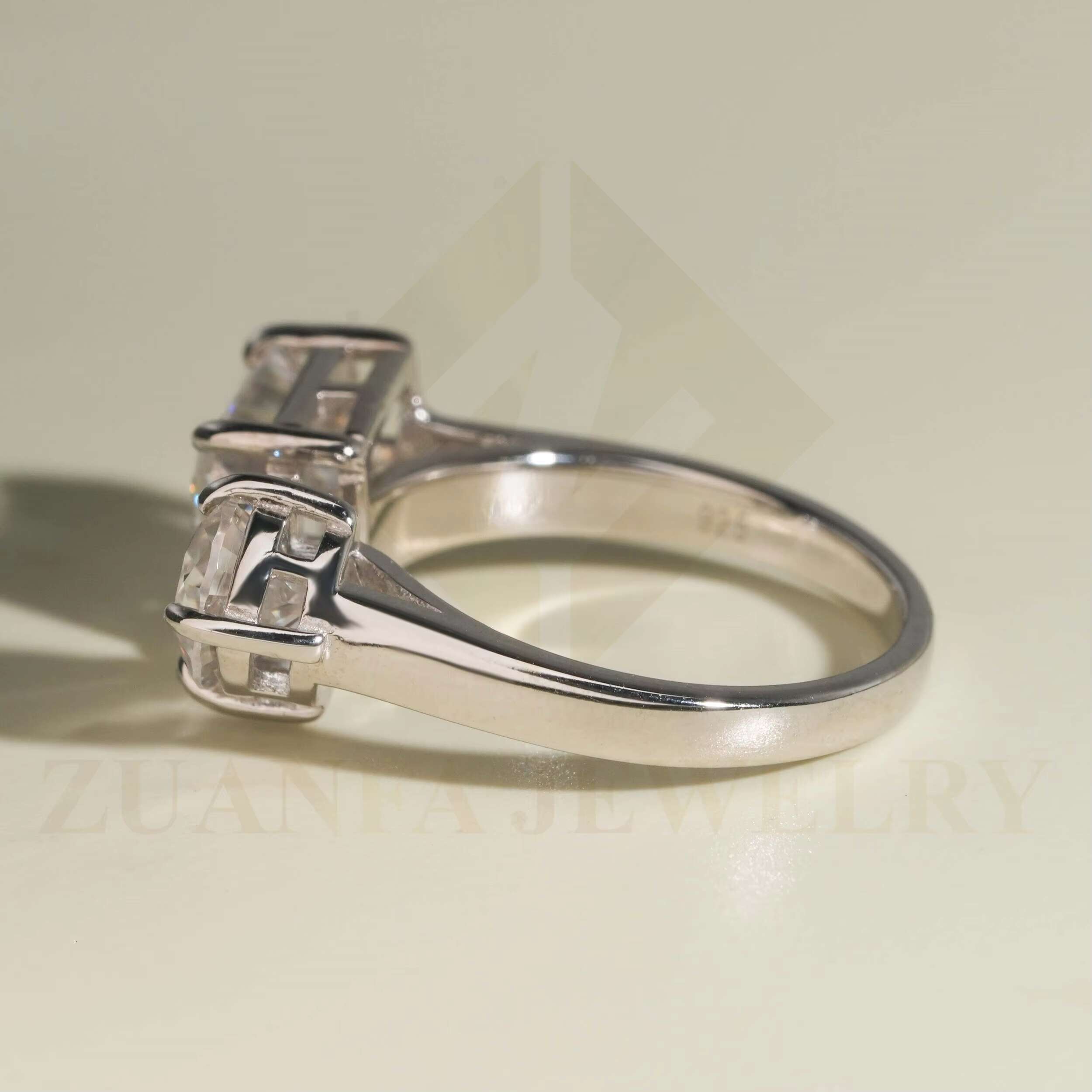 5.5CT Emerald and Pear Cut Moissanite 18k White Gold Plated Wedding Ring Silver 925 2Moissanite Diamonds Engagement Ring