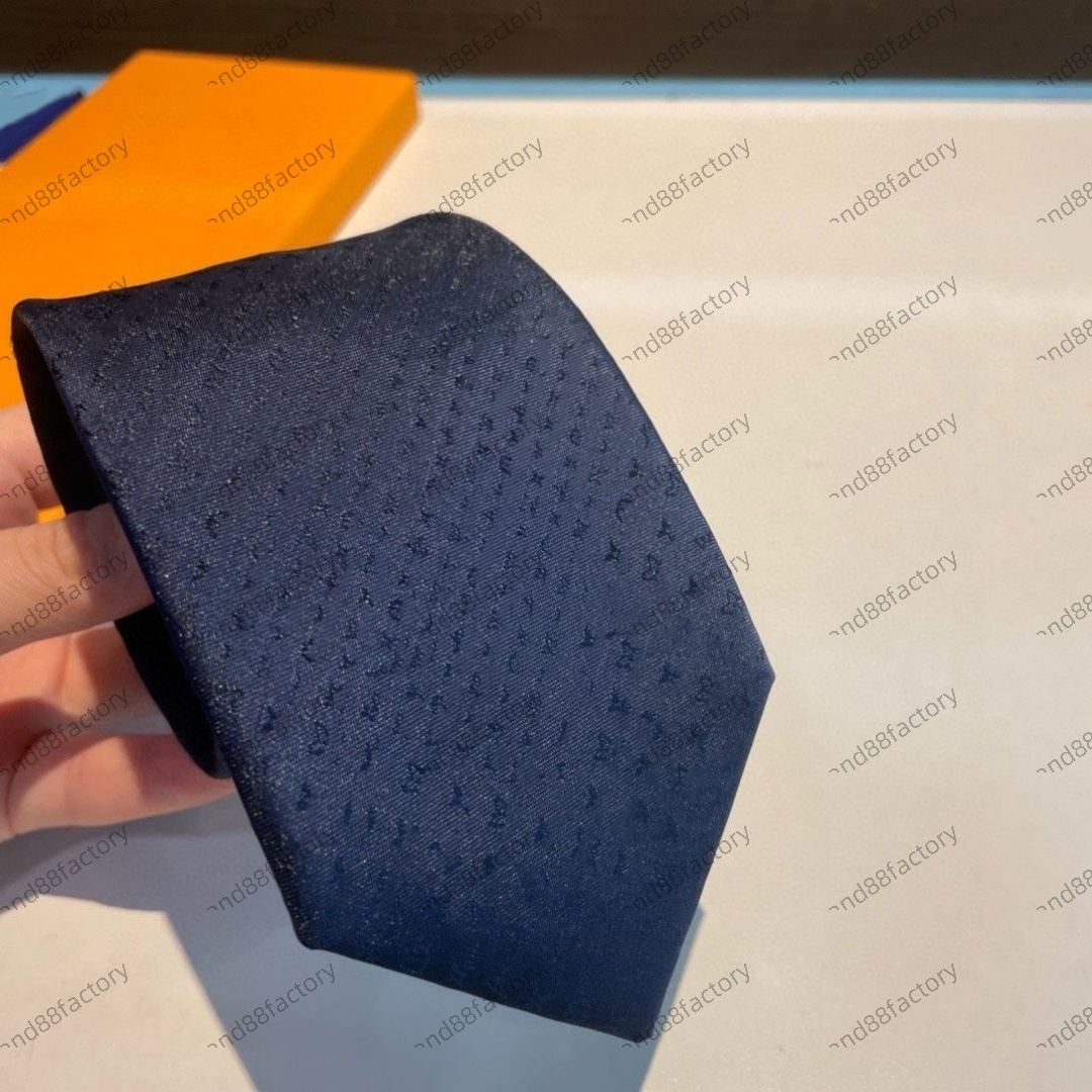 new Designer tie Men for Silk Necktie Plaid Black Jacquard knitted Letter Fashion Leisure Business Party wedding Formal Events suit Ties Fr