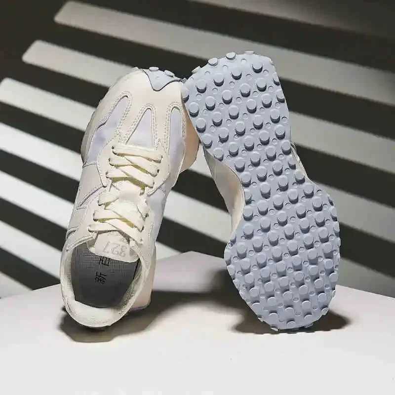 Classic yet timeless new 327 series mens and womens sports shoesC250510