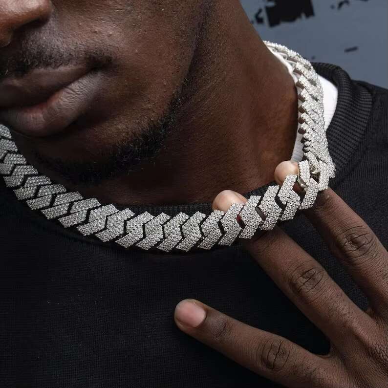 Hiphop necklace, 20mm pure sier, 3 rows chilled VVS silica Cuban chain