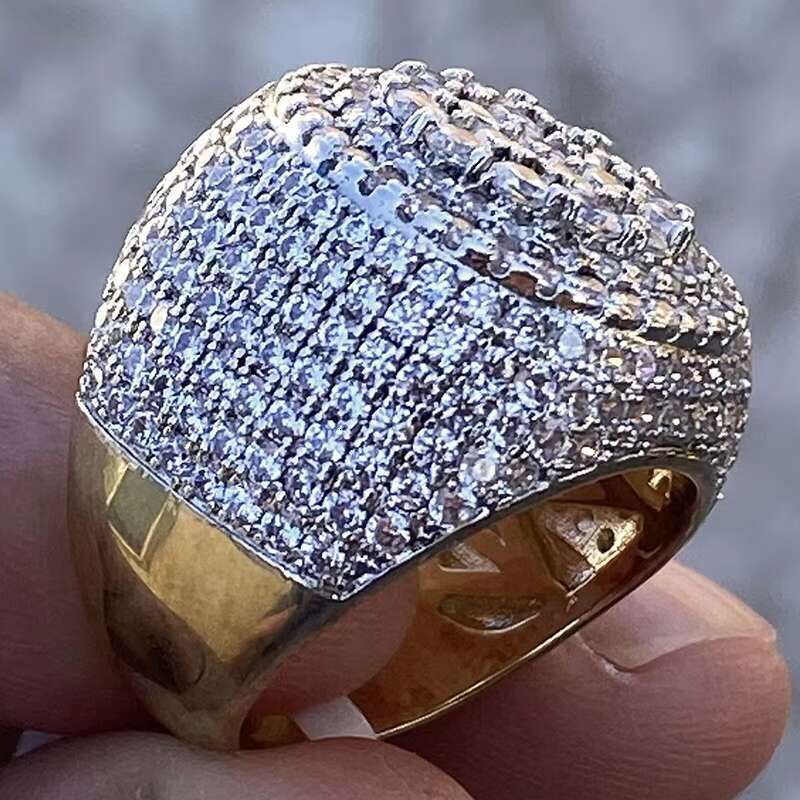 New boutique hip-hop jewelry luxurious dazzling cool pure silver chilled paving VVS moissanite men's party ring