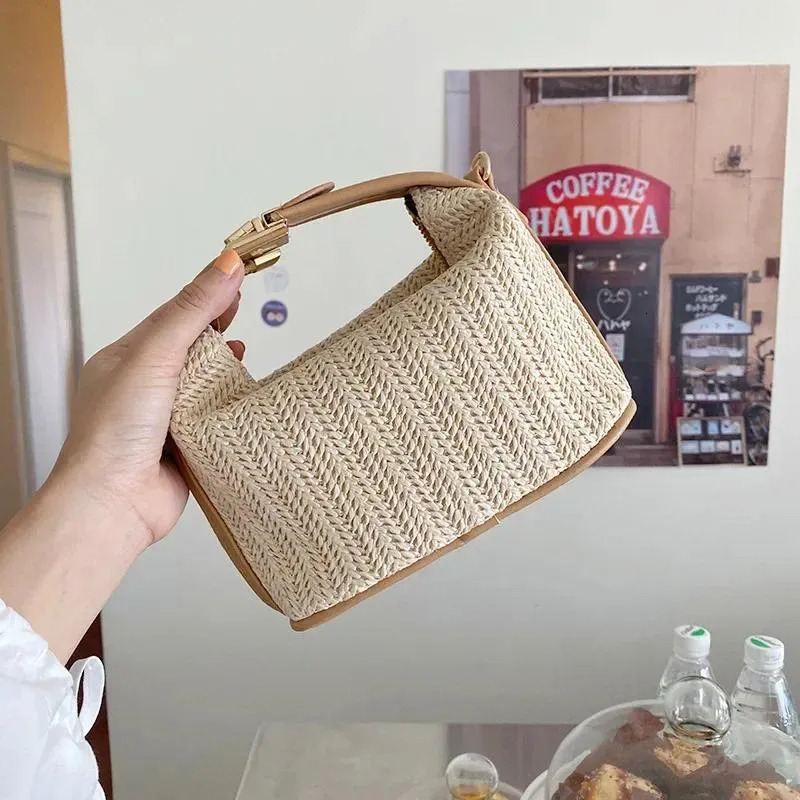 Shoulder Bags Straw Crossbody Bag For Women Fashion Bohemian Small Knitting Summer Purse And Handbag Ladies Casual Vacation Bucket New Free Delivery D