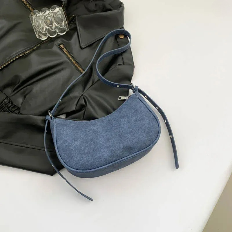 Free Shipping Totes Rivet Pleated Zipper Decorate Fashion PU Shoulder Bags Solid Buckle Versatile Crossbody Bag 2025 For Women Designer Bag Luxury Bag