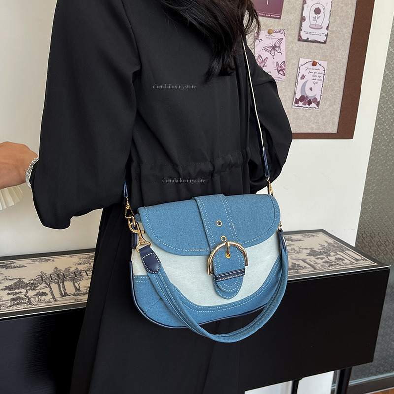 2025 Women's Cowboy Shoulder Bag Comparison Splicing Designer Bag Saddle Crossbody Bag Fashion Magnetic Buckle High Quality Commuter Bag Shopping