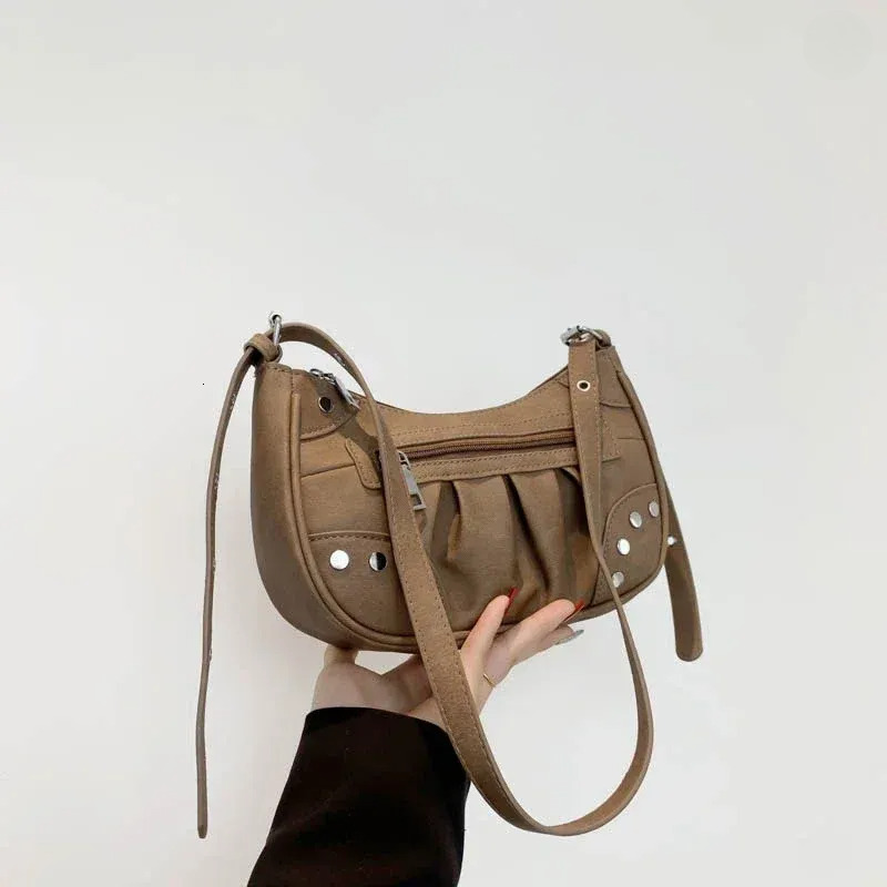 Free Shipping Totes Rivet Pleated Zipper Decorate Fashion PU Shoulder Bags Solid Buckle Versatile Crossbody Bag 2025 For Women Designer Bag Luxury Bag