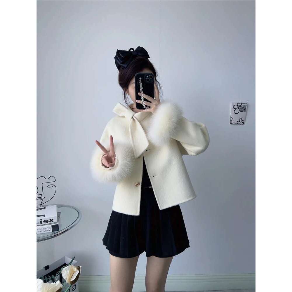 2024 New Winter Real Natural Fox Fur Cuff Ladies Outwear Female Coat Cashmere Wool Woolen Women Jacket Designer