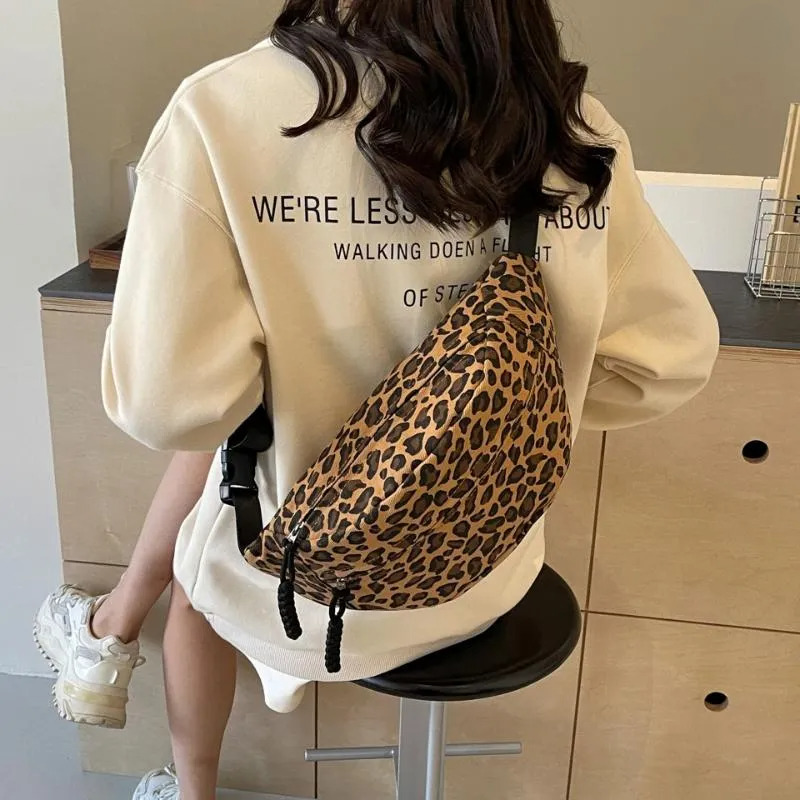 Women's Canvas Handbags: Leopard Print Crossbody Bag, Big Shoulder Handbags, Large Capacity Sling Bag For Everyday Trend New Free Delivery Design