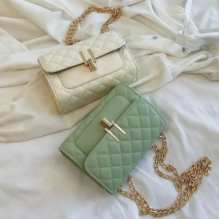 Korean Tote Bag - Chic Quilted Shoulder Bag, Lightweight Daily Messenger With Chain Strap, Fashionable Texture New Free Delivery Designer Bag