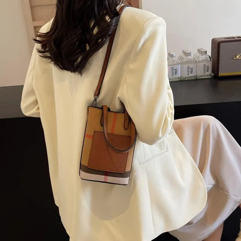 Bucket Handbags Casual Hobo Lightweight Korean Style Travel Women's Simple Shoulder Bag, Ideal For Daily Use New Free Delivery Designer Bag