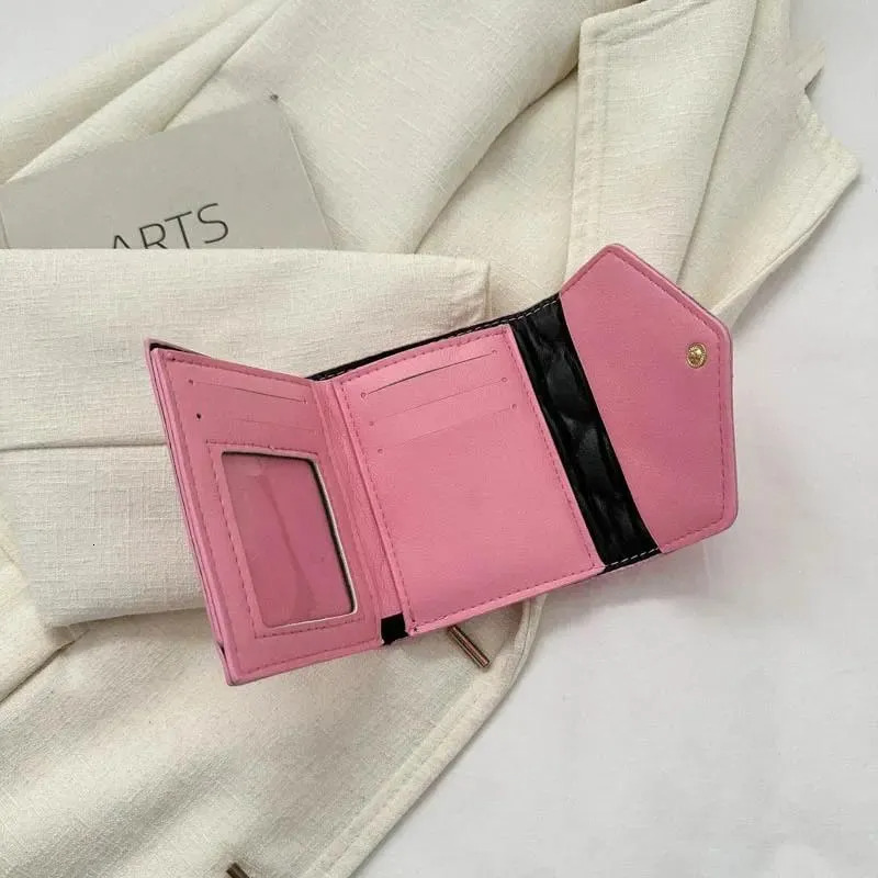 Holder Purse, Large Capacity Wallet With Card Slots, Portable Fashion Rhombus PU Leather Purse For Women, Short Style New Free Delivery Designer Bag