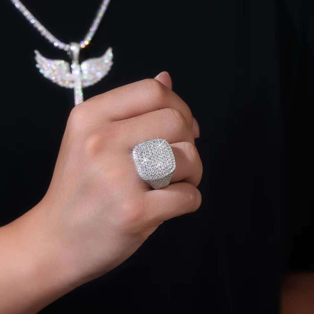 Zanlong 15350 Hip Hop Jewelry Pure Silver VVS Carbon Silica Iced Micro Lay Men's Diamond Ring
