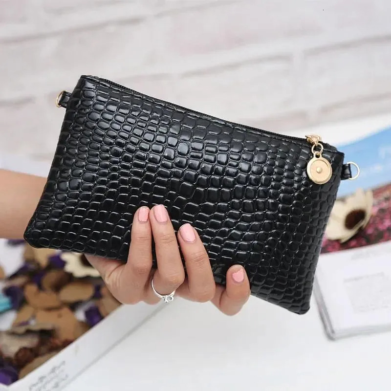 Backpack Purses, Stylish PU Fashion Shoulder Lightweight Small Messenger Bag, Designer Crocodile Pattern Coin Purse Black Mini Tote New Free Delivery 