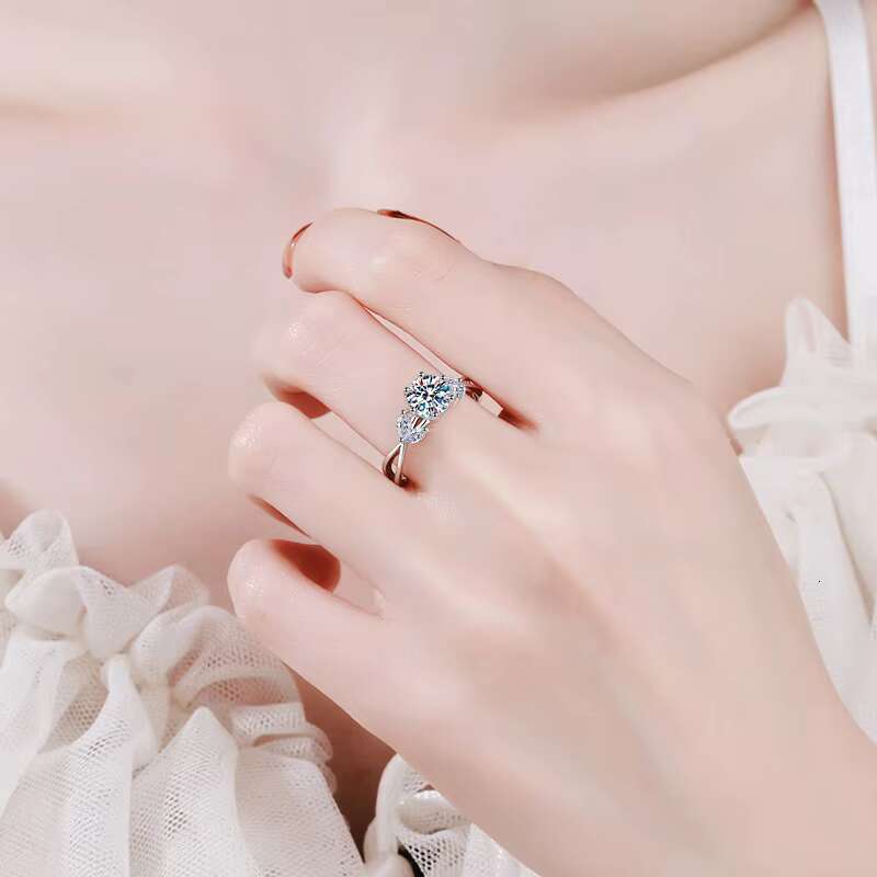 Pure silver women's boutique jewelry, spodumene ring, 1.0ct engagement ring