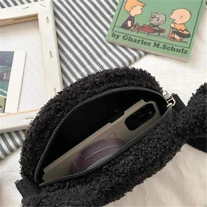 Free Shipping Totes Japanese Style Kawaii Bag Women Cartoon Plush Shoulder For 2024 Crossbody Small Phone&purse Bolsa Feminina Designer Bag Luxury Bag