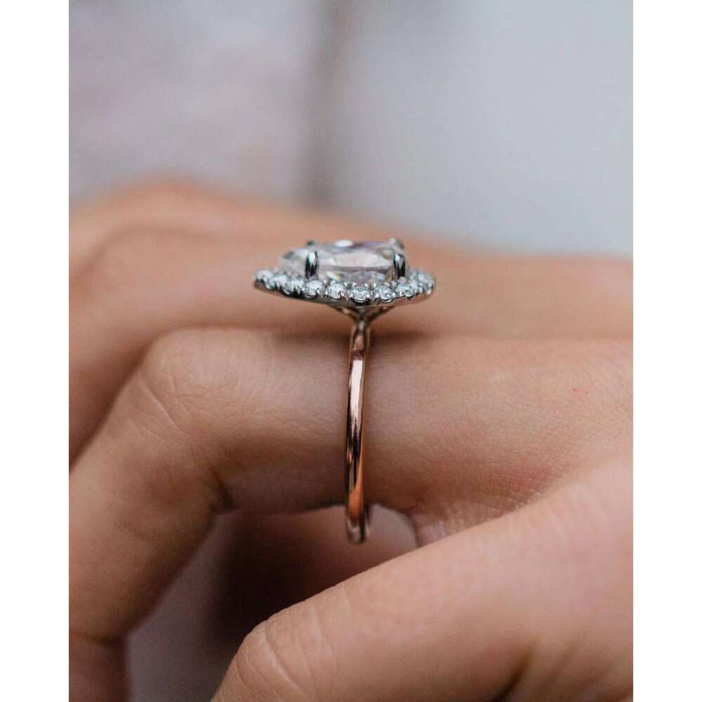 Jovovasmile 3.3carat 12x7.5mm crushed ice hybrid pear cut eternal gold carbon silica wedding ring, suitable for female engagement