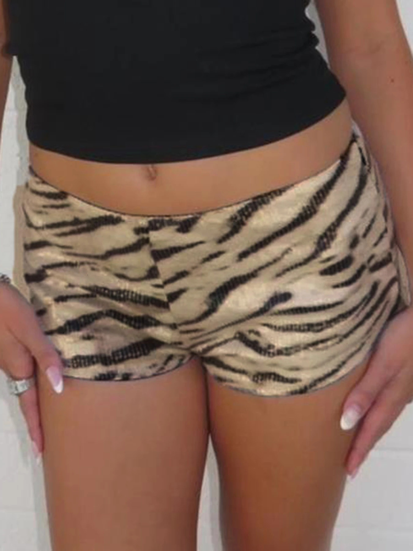 Cuteandpsycho Zebra Stripe Glitter Shorts Y2K Fashion Slim Waist Bottom Casual Pants Knitted Womens Wear 250430Z