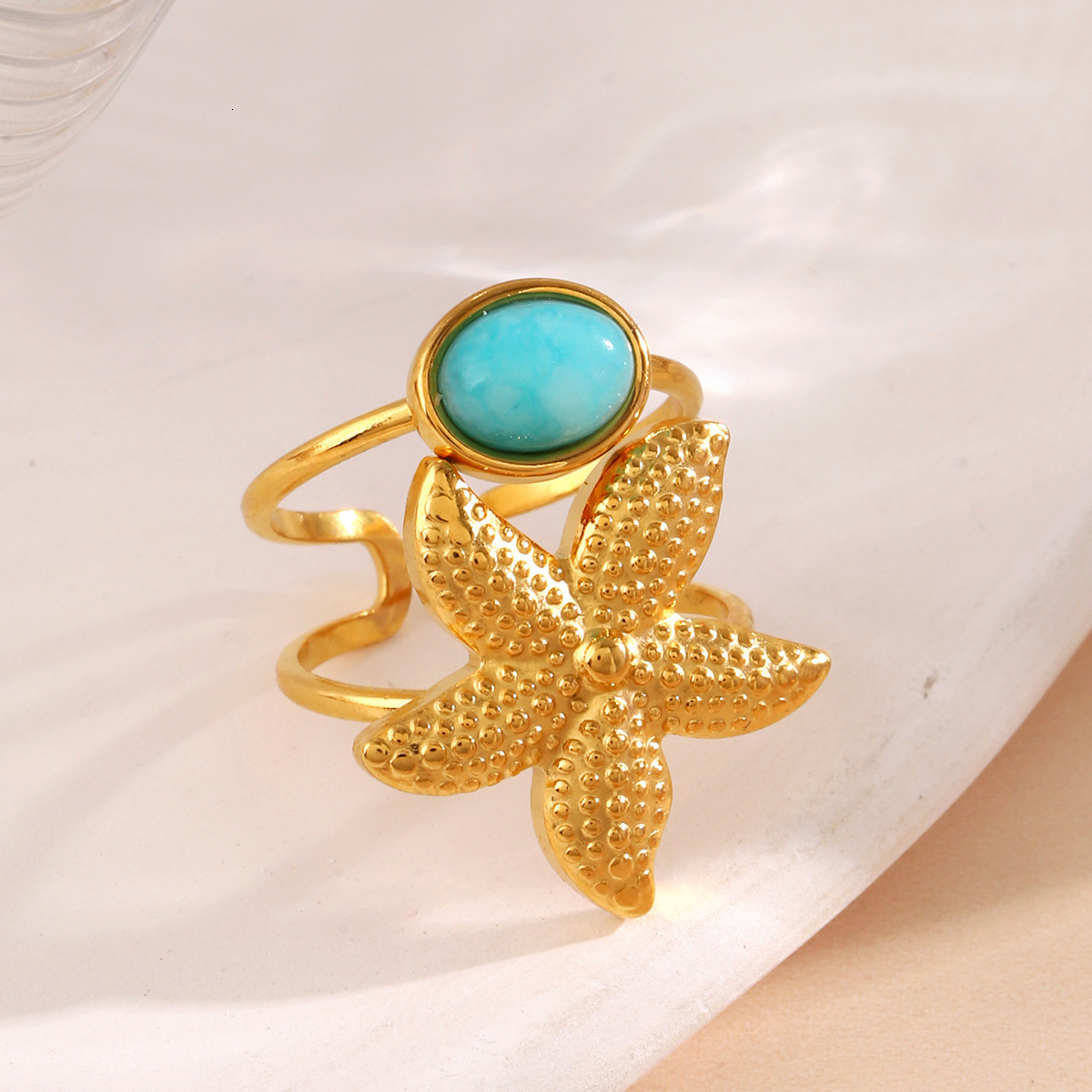 Fashionable and trendy summer beach vacation style starfish shell women's ocean element pearl open ring
