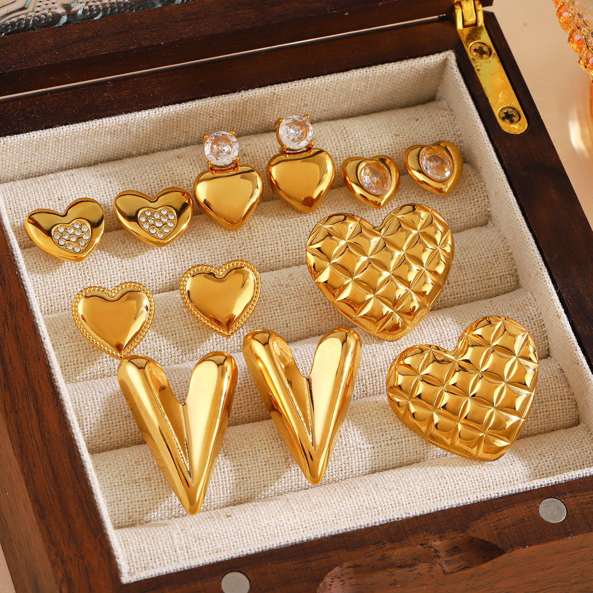 Popular style stainless steel heart French gold-plated fashionable zircon inlaid earrings