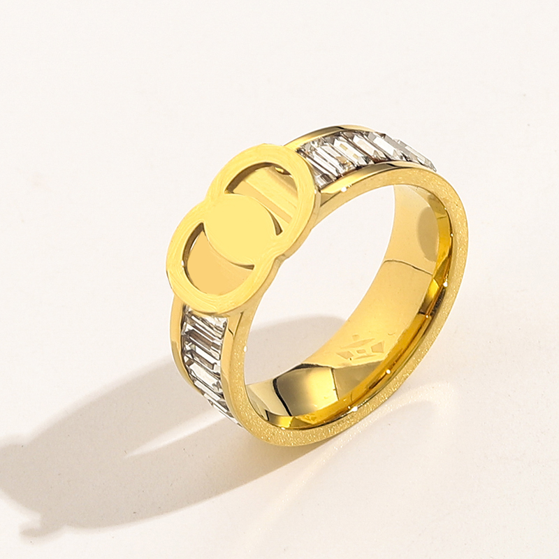 Fashion Jewelry Designer Rings 18K Gold Plated Silver Stainless Steel Band Ring Fine Finger Ring Luxury Women Love Wedding Jewelry Supplies Accessories Wholesale