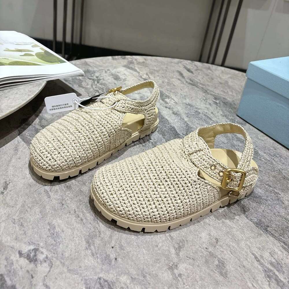 New Women Size35-41 Weaving Sandals Round Toes Beach Flats Buckle Strap Genuine Leather Designer Shoes Zapatillas De Mujer
