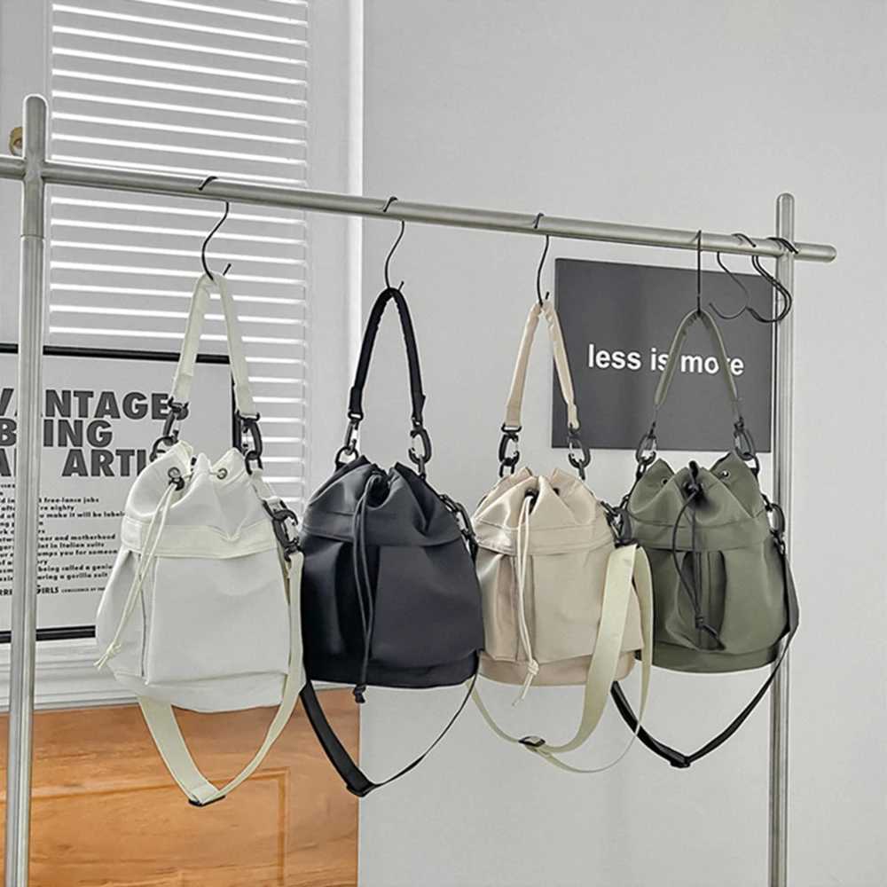 Fashion Drawstring Pleated Bucket Bag Lightweight Causal Nylon Shoulder Bag Large Capacity Crossbody Bags Women Portable Handbag Z250512