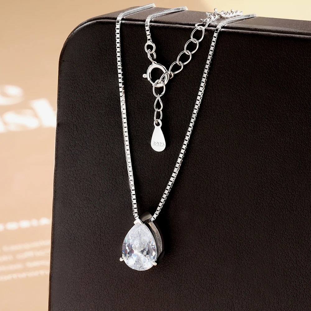 Serenity 2ct Pear Cut D Color Necklace Women Sparkling Sterling Silver S925 Pendant Drop-water Neck Chain Plated 250512