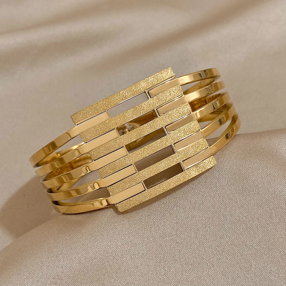 Greater Stainless Steel Chunky Geometric Wide Bangles Bracelets for Women Gold Plated Metal Bracelet Waterproof Jewelry 250512