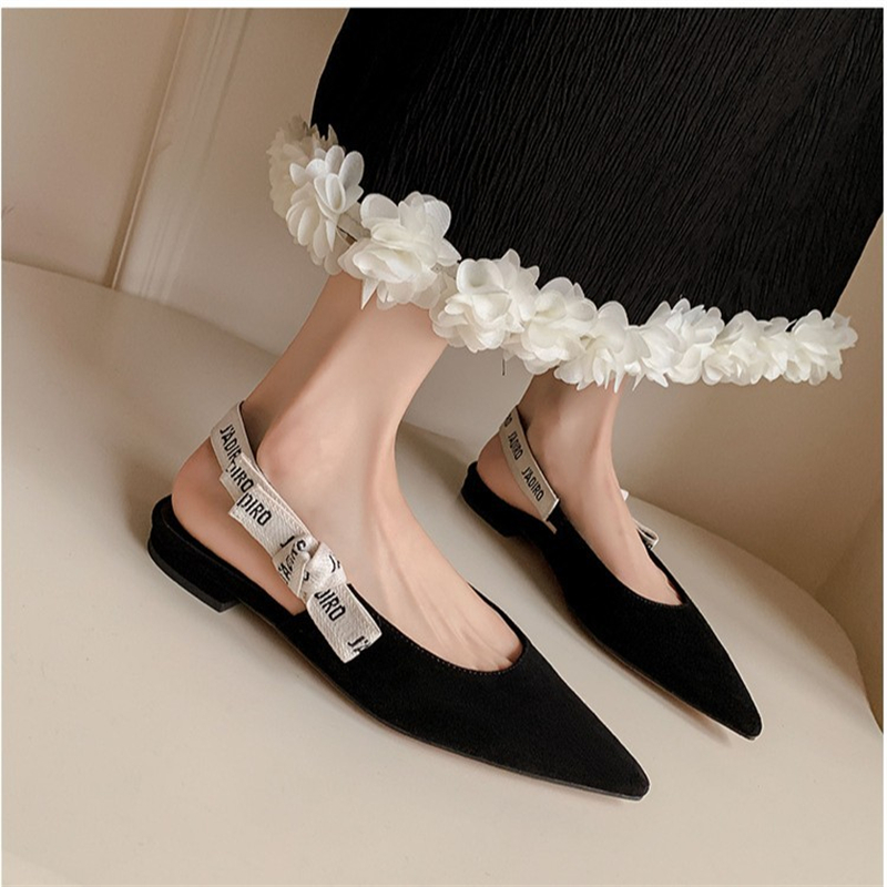 free shipping designer Dress shoes for woman outdoor Bowtie Low heels Slingbacks black white sandals