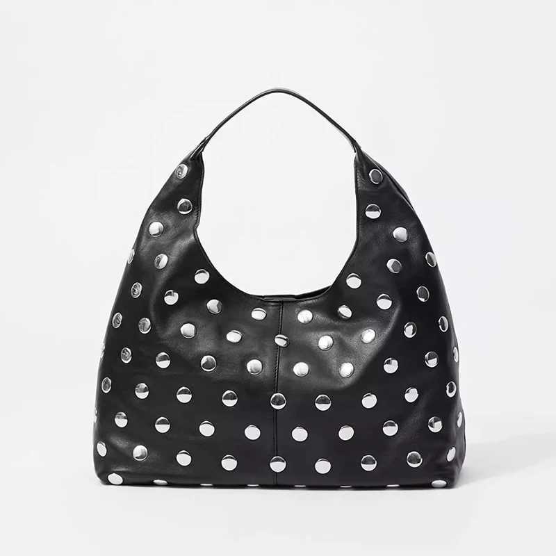 Brand Black Motorcycle Rivet Hobo Bag Fashion Versatile Shoulder Underarm Bag Retro Handbag Large Capacity Design Bucket BagW250512