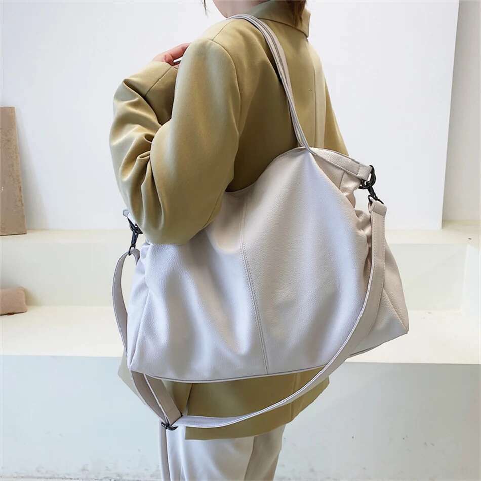Designer Bag 2025 Large Black Shoulder Crossbody Bags For Women 2024 Hobo Shopper Sac Solid Color Quality PU Leather Handbag Lady Travel Tote Bag Luxu