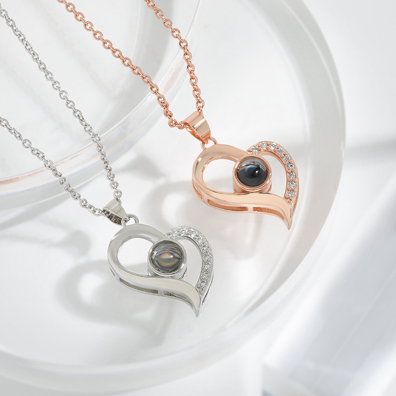 Sophisticated Multilingual Love Expression Heart Pendant Jewelry - Ideal Valentine's Day Keepsake