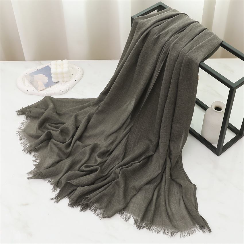 K696 Foreign trade scarf solid color cotton and linen towel spring, summer, autumn and winter women's literary sun protection warm shawl neck sca