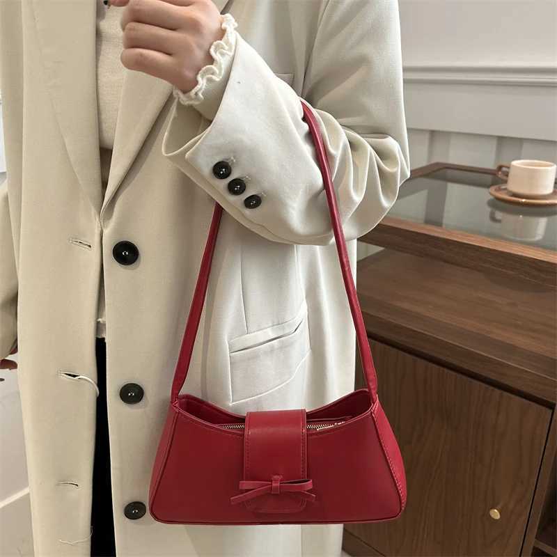 Leopard Print Shoulder Bag PU Leather Underarm Bag with Zipper Closure Cute Hobo Tote Handbag for Women Work Shopping TravelXJ250512