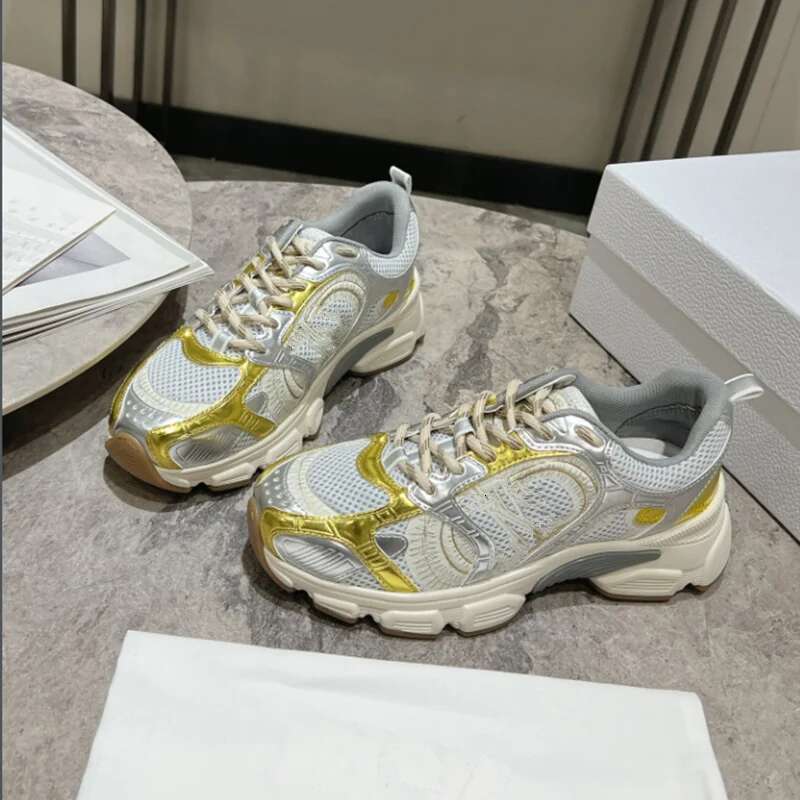 2025 new leather daddy female lovers casual men's and women's sports thick soles increase shoes
