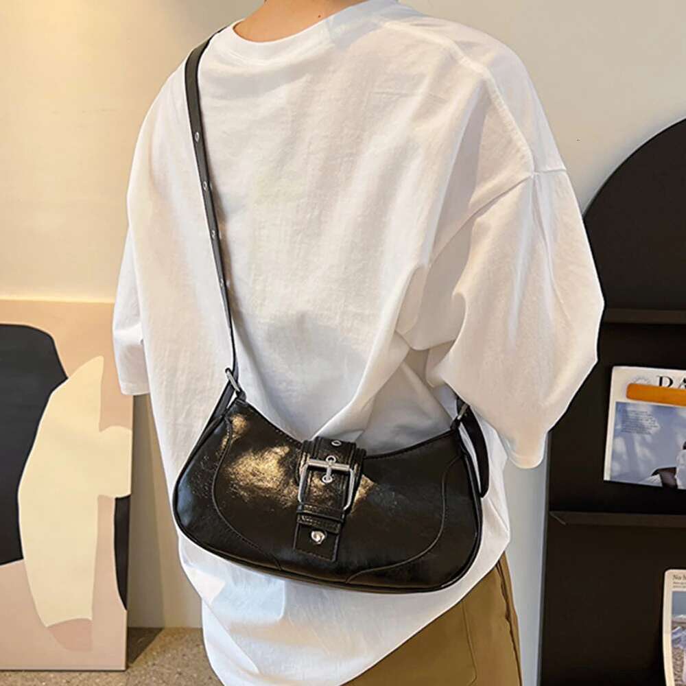 Underarm Women Shoulder Designer PU Large Capacity Spicy Girl Simple Female Commuter Handbag Make Up Cosmetic Bag
