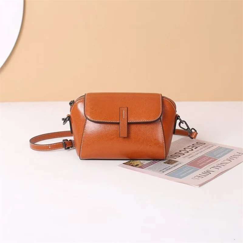 Cowhide Leather Cross Body Small For Women Fashionable And Versatile Shoulder Shell Hand Ladies Casual Phone Bag 5.