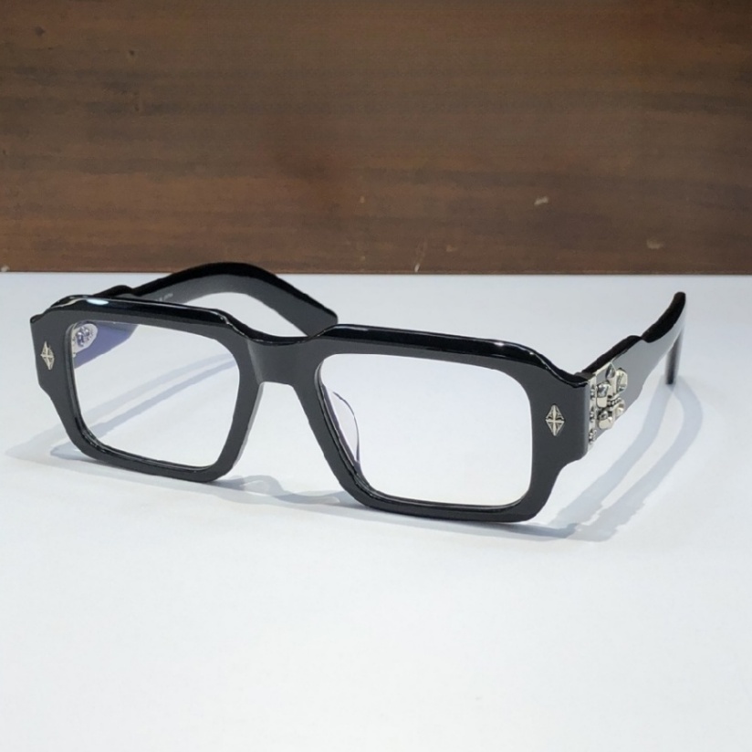 High Quality Men optical glasses Classic Luxury Designer Women eyeglass Titanium Punk Business Design Prescription Spectacle Frames with box 8232 SIZE