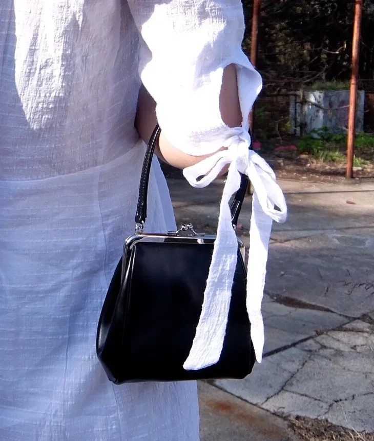 Fashion Women Handbag Kiss Lock PU Leather Chain Crossbody Shoulder Bag Vintage Small Female Clip Bags Purses Phone BagW250512