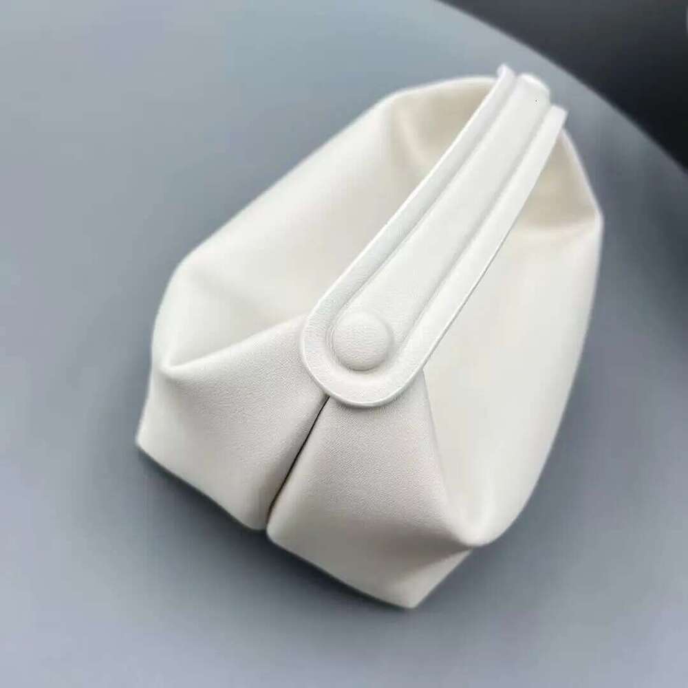 High quality real leatehr handbag Soft genuine leather women Minimalist design Lunch box bag