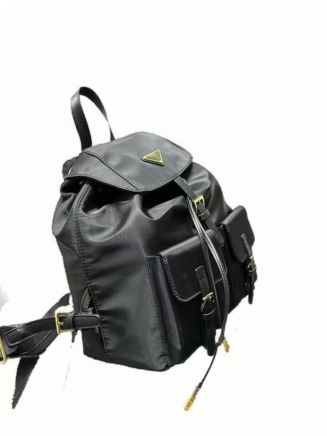 New backpack made of recycled nylon, used backpack with parachute drawstring, waterproof and versatile casual backpack