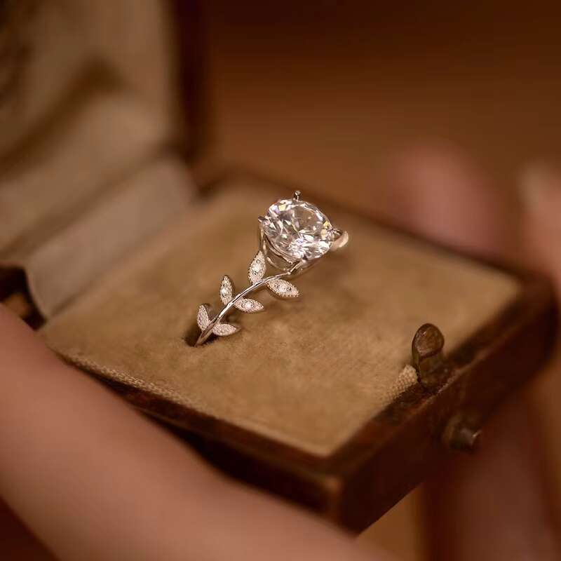 New Fashion Women Jewelry Leaf Branch Design S925 Round Cut Moissanite Engagement Ring Wholesale Nature Inspired Dainty Rings