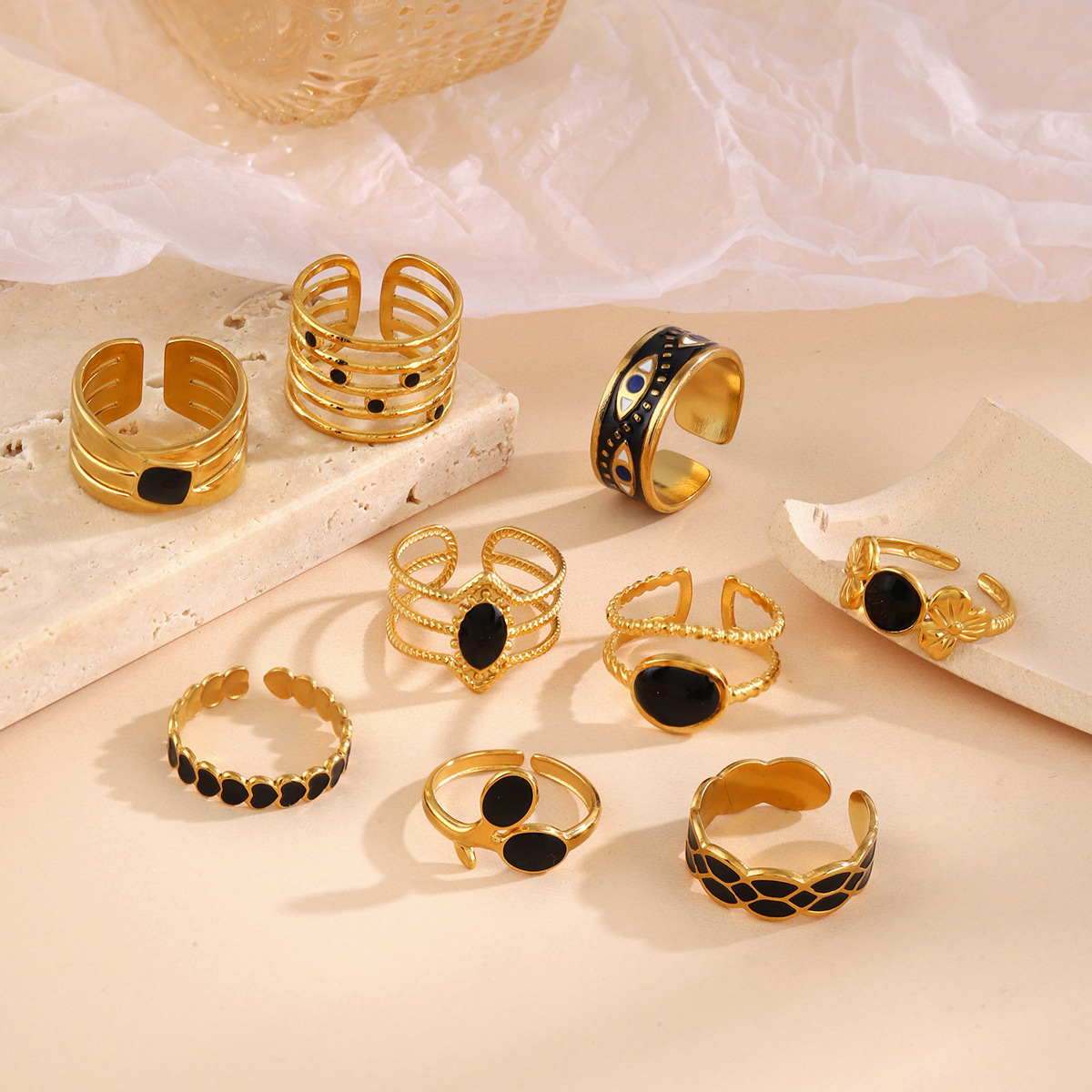 Fashionable Instagram style temperament, black drip oil geometric ring, female personality, gold-plated circular stainless steel ring