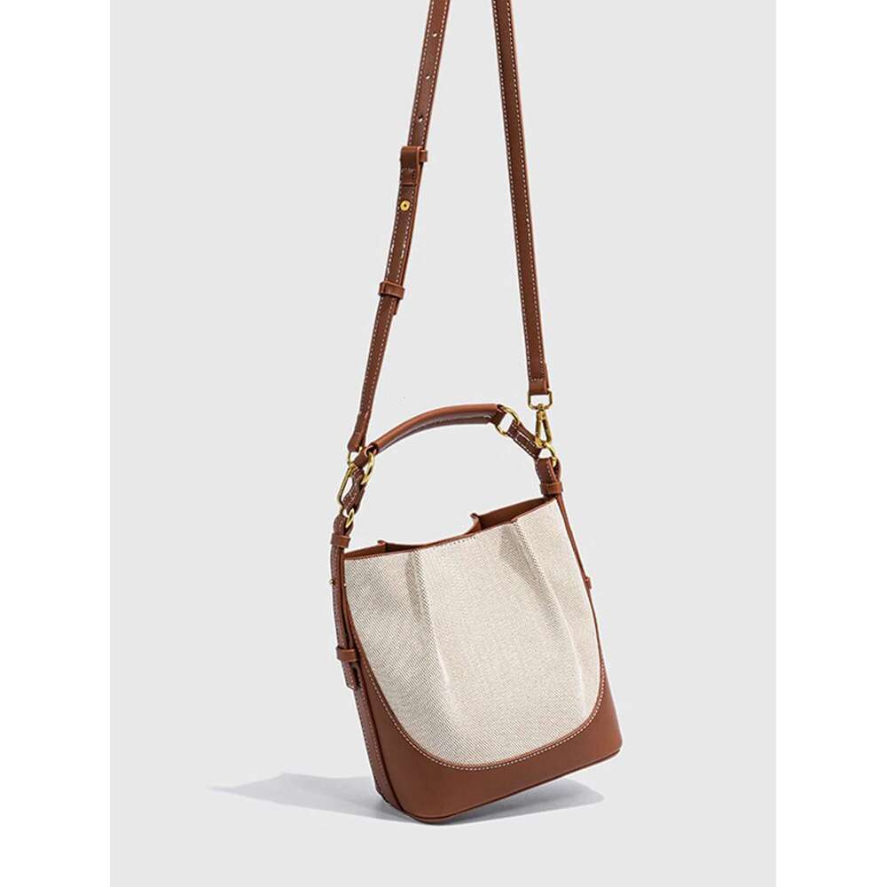 2024 new large capacity wide strap single shoulder tote sling bucket bag